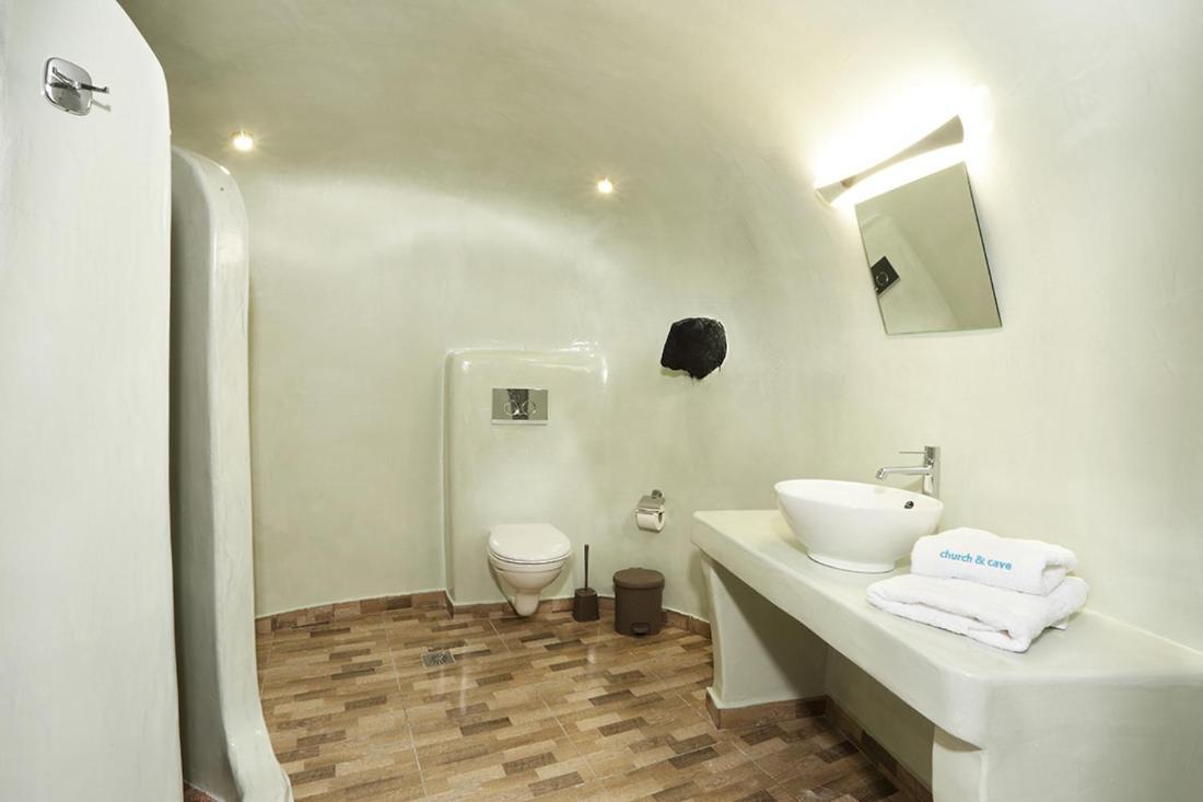 Church And Cave - Santorini Private Residences Mesaria Zewnętrze zdjęcie